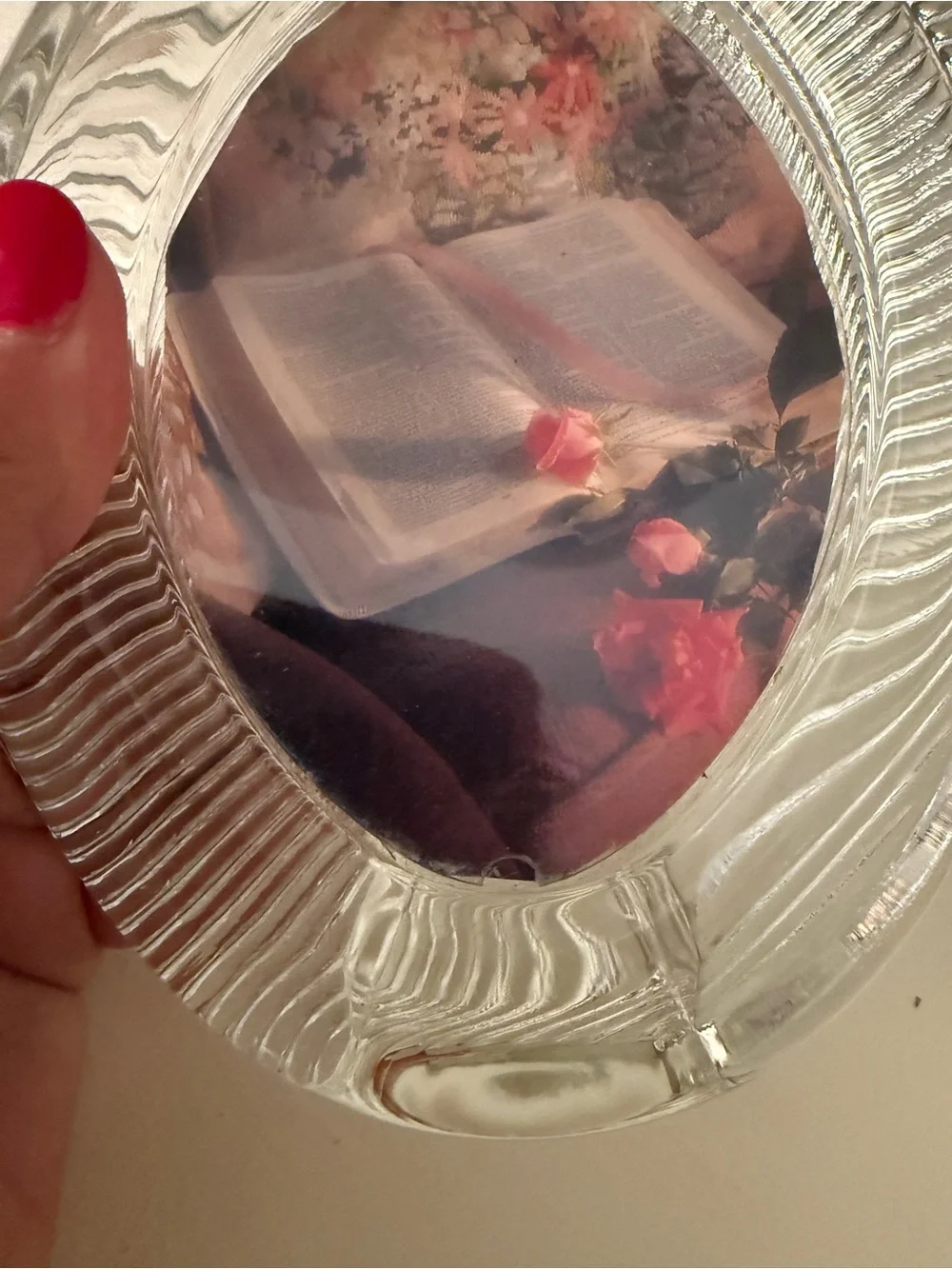 Vintage Heavy Clear Glass Oval Picture Frame Ripple Pattern Freestanding 6” x 5”